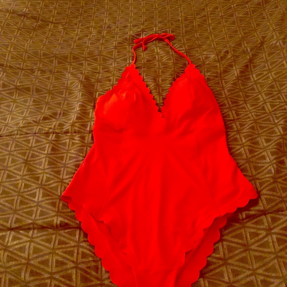 One piece bathing suit